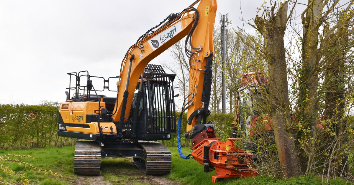 🌿 Now’s the time to plan your vegetation management &amp; hedge cutting with FGS Agri. 
From excavator mulchers &amp; tree shears to toppers, flails &amp; hedge cutters – we’ve got the kit &amp; expertise. 
Call 01233 820055 or visit 👉 fgsagri.co.uk/site-clearance/
 #FGSAgri