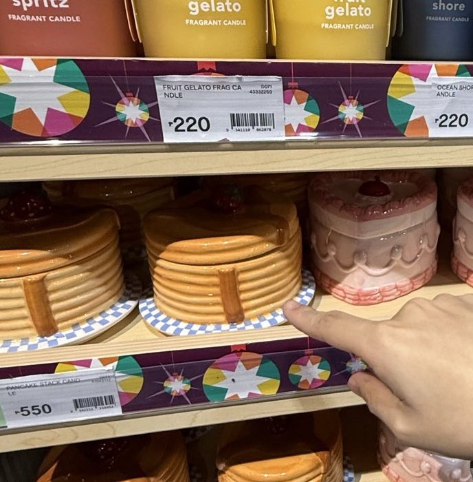 totoro_archives's tweet photo. Store reveal pls! Ang cute nung cake and pancake na candle huhu and pls tell me nabudol ka ba? HAHSHSHS #axlask https://t.co/hMMiJ3xomO