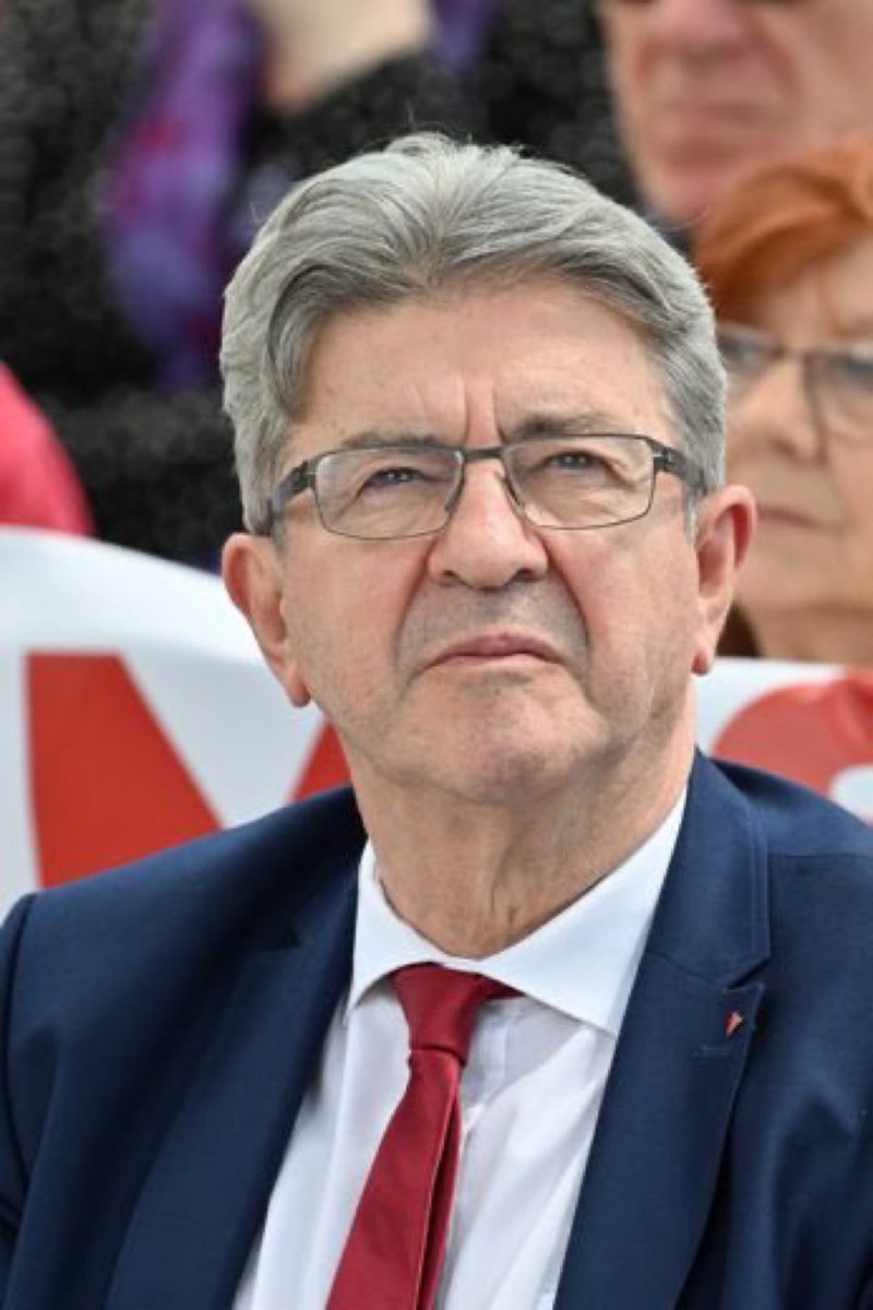 je suis gaulliste et vais voter #LFi pour réparer les services publics, la police saccagée par les néolibéraux depuis 2007 sans parler de l’injustice fiscale, de la désunion des citoyens et de l’abandon des PME au profit de l’oligarchie. 

bref réparer la république. 

🇫🇷✝️☪️✡️✊