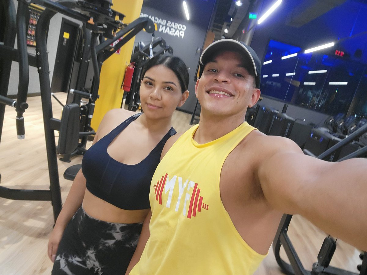 Rogroroo's tweet photo. Alguna pareja para ir al spa sirus el próximo domingo 26 https://t.co/cpc6dVeZMZ