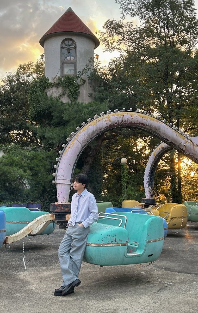 chanddo2__'s tweet image. 공식 인스스 #이찬원
아띠 귀여워 ㅎㅎ