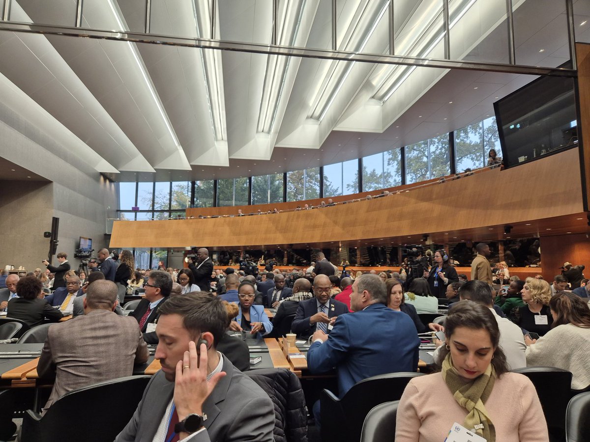 Comenzando el Congreso Extraordinario de la <a href="/WMO/">World Meteorological Organization</a> en su 75 aniversario.  En estos momentos en evento de Alto Nivel sobre la iniciativa Alerta Temprana para Todos EW4ll de <a href="/UN/">United Nations</a>. Inumet <a href="/Inumet_/">Instituto Uruguayo de Meteorología</a> con participación activa junto al Min de Ambiente y Min. Rel. Exteriores