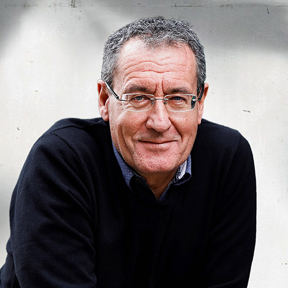 Toni Alés coautor de "El ecosistema B2B"
Aprenderás cómo se genera valor entre empresas, cómo construir alianzas sólidas, cómo diferenciarte en mercados complejos y cómo anticiparte al futuro.
➡️bit.ly/420jBGk➡️