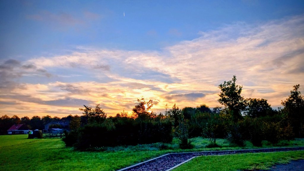 Ronny Popelier (@juron26) on Twitter photo #vrtweer Ronny Popelier Wielsbeke 8h52 #vrtweer Ronny Popelier Wielsbeke 8h52