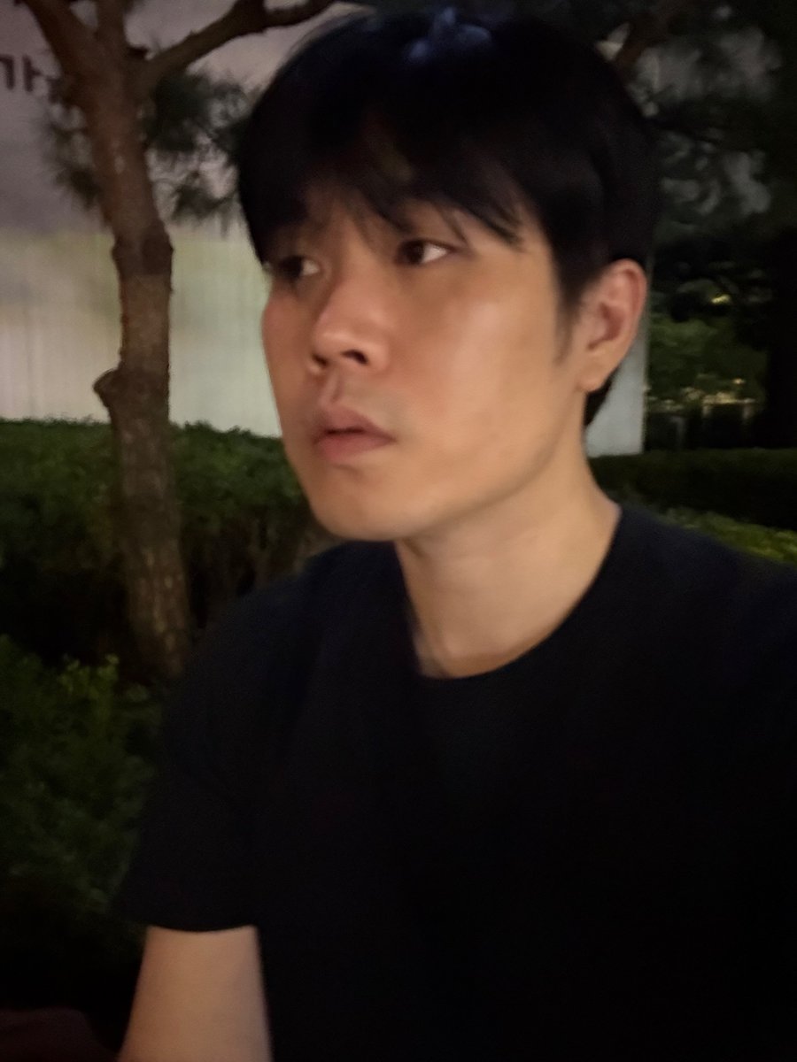 AOMGTH's tweet image. [IG] eloinvvd: 191025 เอลโล่โพสต์ภาพใหม่ค่ะ 

instagram.com/eloinvvd/p/DP_…

#AOMG #ELO #엘로