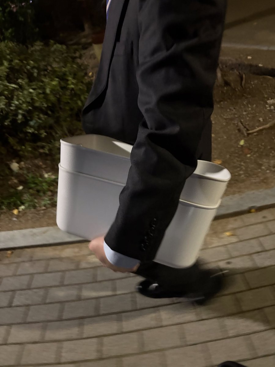 AOMGTH's tweet image. [IG] eloinvvd: 191025 เอลโล่โพสต์ภาพใหม่ค่ะ 

instagram.com/eloinvvd/p/DP_…

#AOMG #ELO #엘로