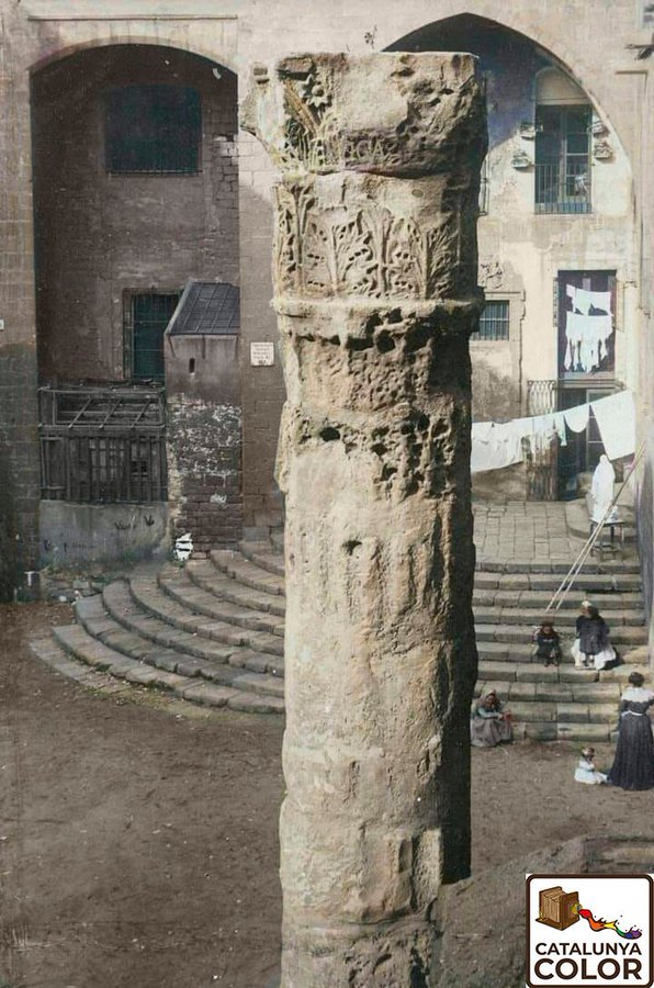 La plaça del Rei, a principis de s. XX.