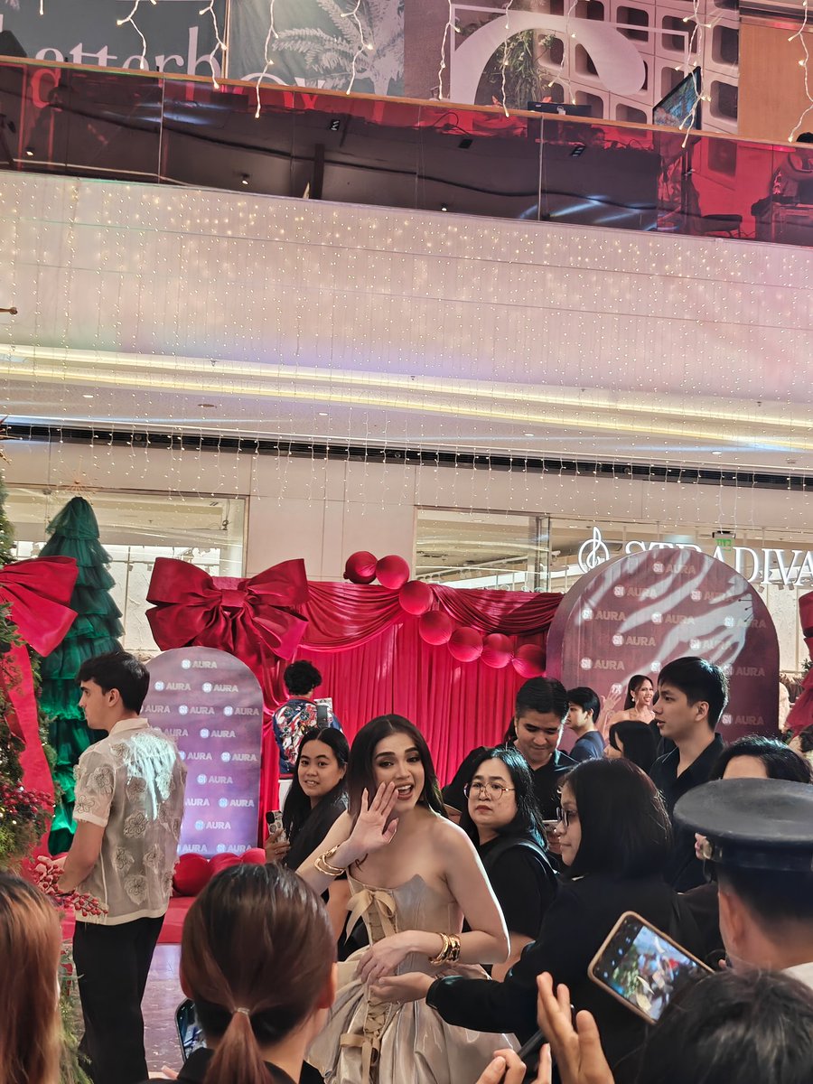 Sugar Baby tweet media