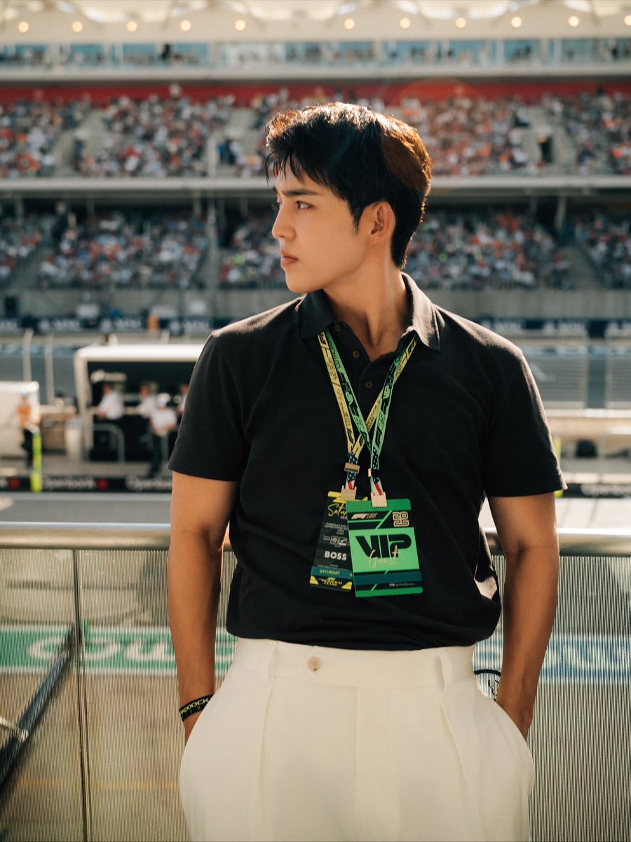 withseungcheols's tweet image. victoria’s secret’s         formula 1’s
model gf                        driver bf