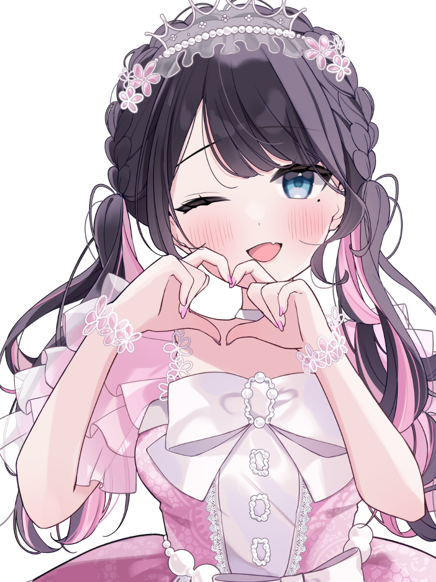 ７周年おめでとう!! 👑🩷
#なずなーと #花芽なずな7周年