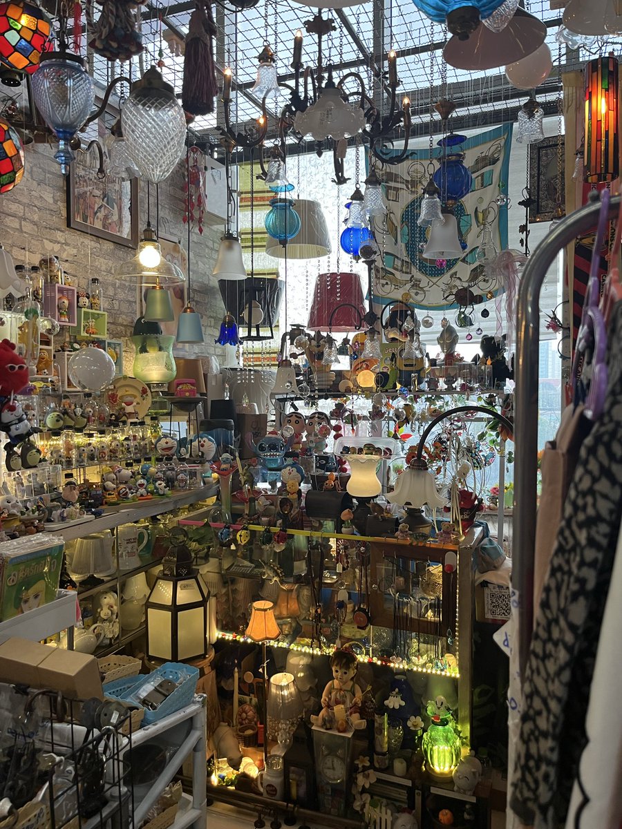 AcatfromPandora tweet media