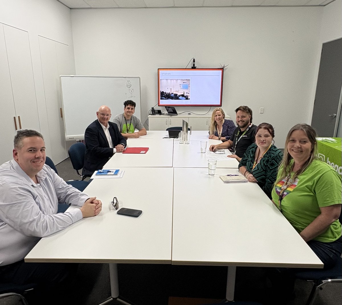 Great to catch up with <a href="/headspace_aus/">headspace</a> Ipswich to talk about youth mental health challenges in our region and Labor's investments in this space.  

This includes $1.3M for headspace Ipswich to increase staff and reduce wait times, so young people can access the care they need.