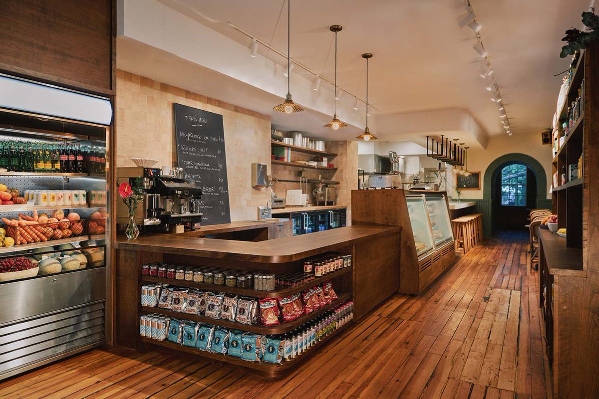 Dave the Butcher brings Basque sensibilities and old-world European atmosphere to New York's beautiful Hudson Valley... we-heart.com/2025/10/20/dav…