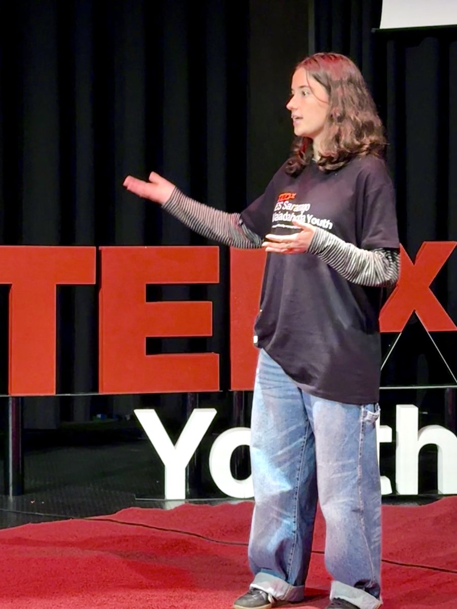 Lola_Moreno__'s tweet image. 🎤❗️Increíble el nivel del los alumnos del @saramago_ies  que están preparando sus charlas TEDX Youth.

Acoger este tipo de eventos es un honor para Majadahonda y una experiencia única para sus protagonistas.

Enhorabuena a todos los implicados en hacerlo realidad.