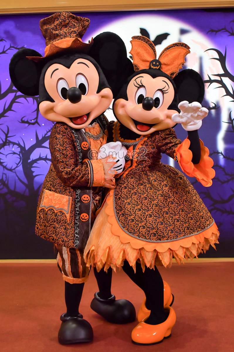 \   🎃HAPPY HALLOWEEN🎃　/
素敵なハロウィンパーティーに参加させていただいた( ᵕ_ᵕ̩̩ )♡たのしいひとときだった( ᵕ_ᵕ̩̩ )♡