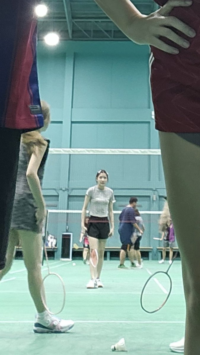 มีแฟนบอลทีมอื่นแอบมอง 🤣