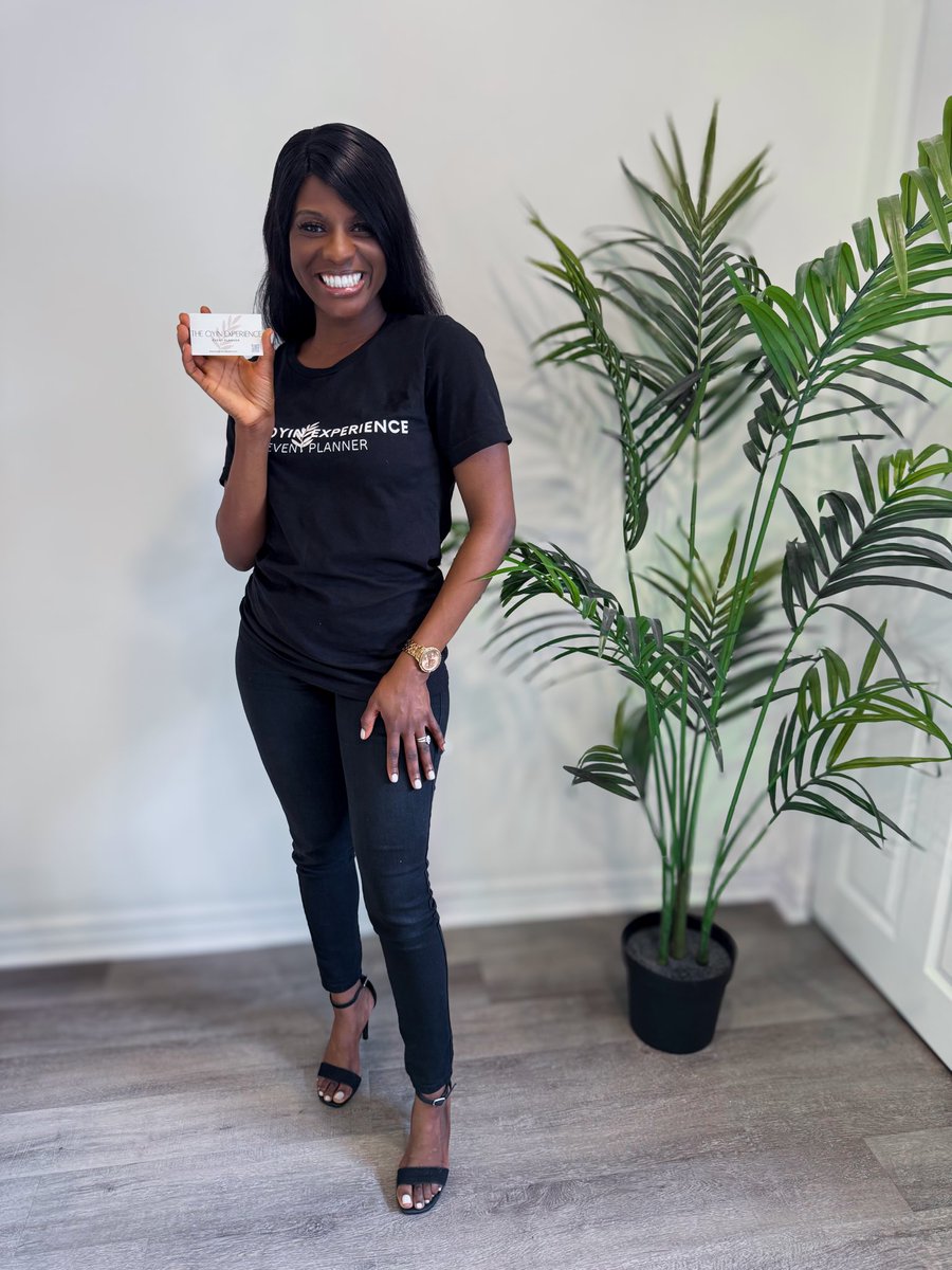 msadeteee's tweet image. It’s a boss babe’s birthday today🔥🎉🥂✨ 
#theoyinexperience  #weddingplanner #eventplanner #ottawa #canada