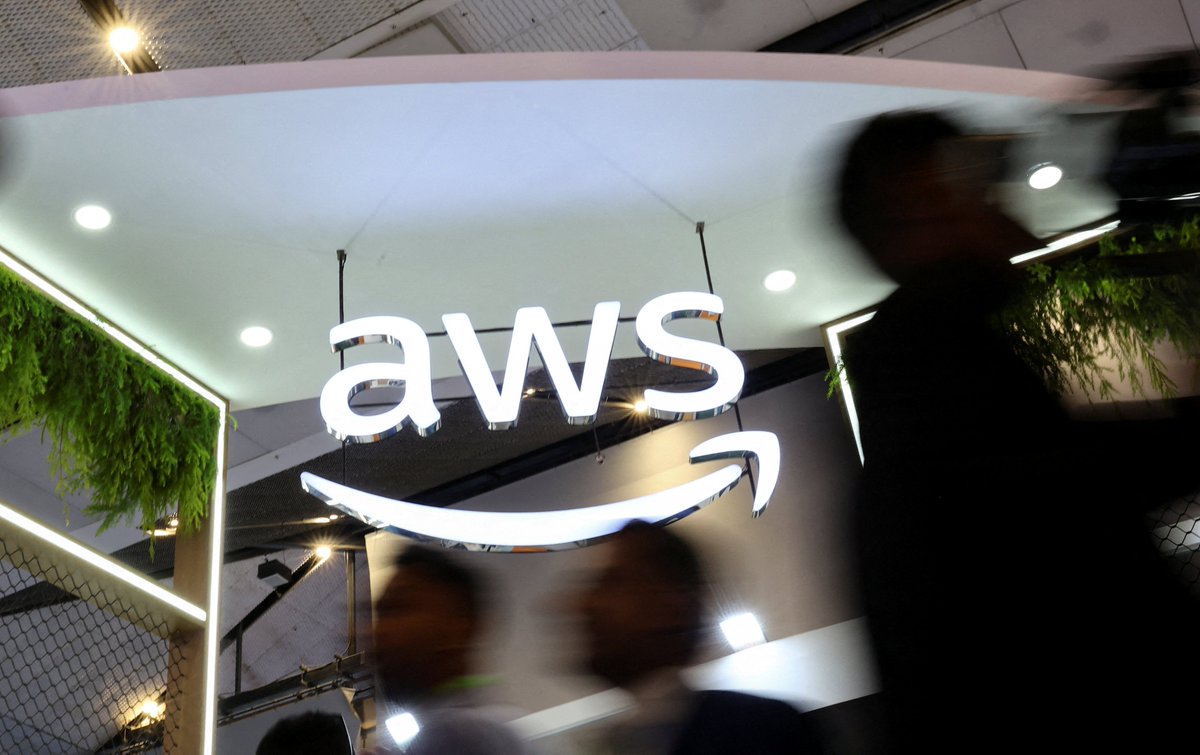 Reuters's tweet image. Amazon&apos;s cloud services unit AWS was hit by an outage, causing connectivity issues for many companies around the world and disrupting services for several popular websites and apps reut.rs/4hm9Jgj