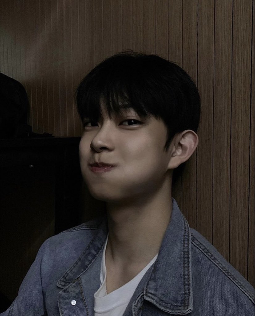미친 17살 김건우 귀하다...