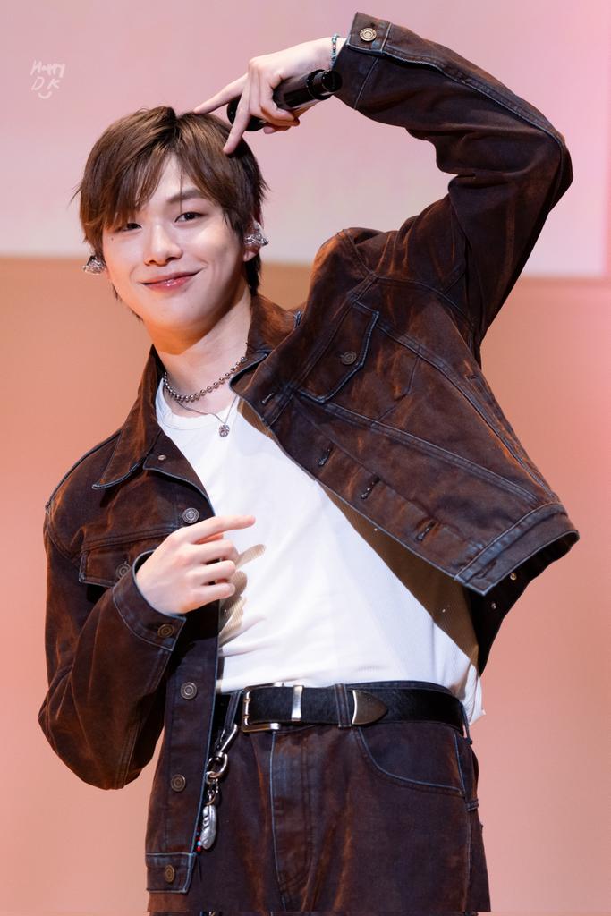 HappyDaniel tweet media