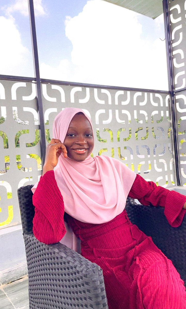 Mademoixcel's tweet image. October 20
I’m 23 years old today!
Happy birthday to me 🥳🎉