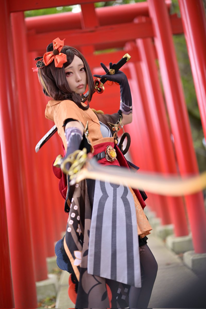 cos
原神/千織

ちょっと「躾」が必要みたいね

photo: <a href="/yfIDnEZfdauHA7p/">おっくん🍈</a> 
#会津美里の日々
#GenshinImpactcosplay