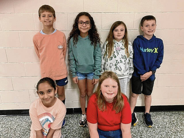 LIFELONG LEARNERS: Weston Elementary honors students of month dlvr.it/TNmrCN