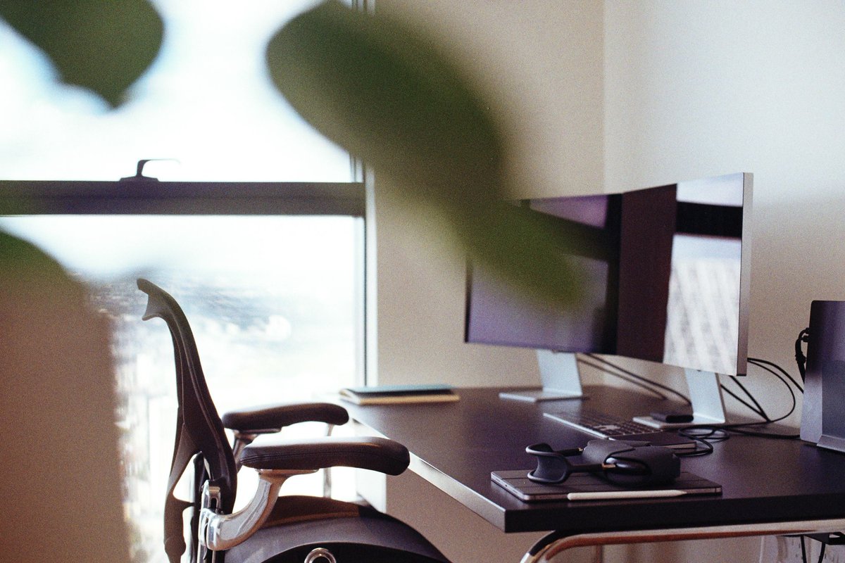 Charlie Ryan tweet media