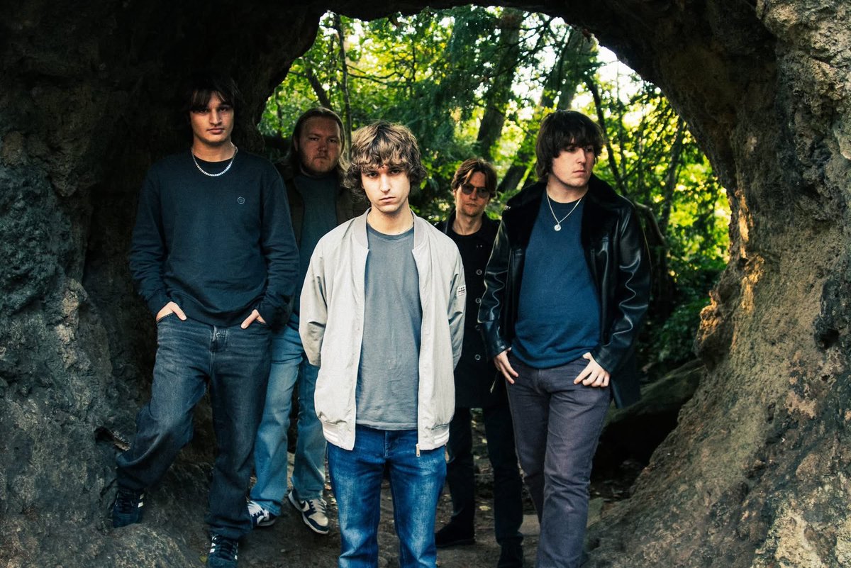 The upward trajectory <a href="/marseilleband/">Marseille</a> are back with a new song spotify.link/cnMVkv2iCXb and are playing Glasgow next month. thehugandpint.com/events/2025-11…