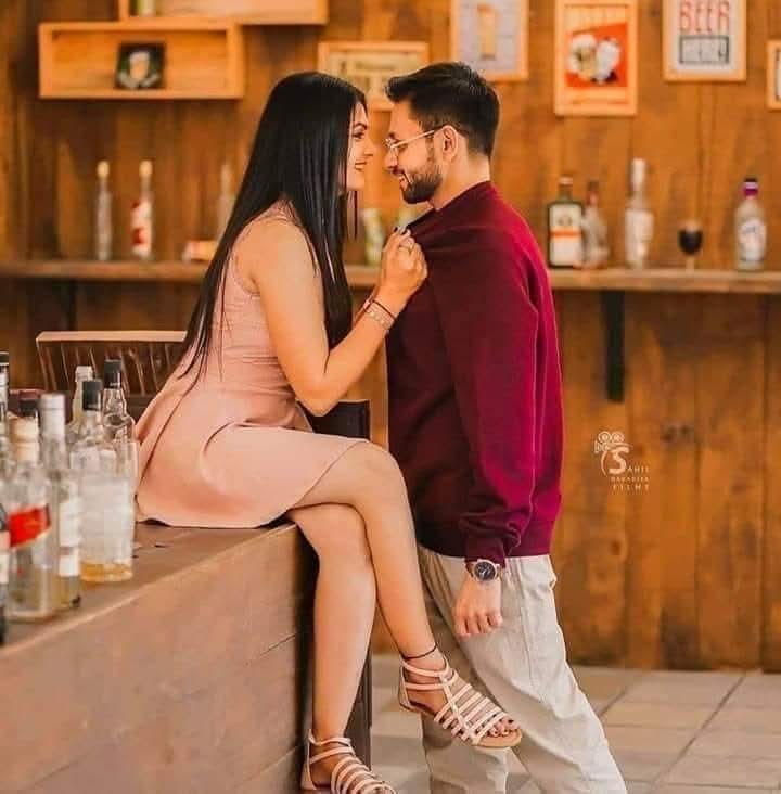 سب سے خطرناک نشہ کسی انسان کا نشہ ہے 
جو خریدا بھی نہیں جاسکتا 
اور جس کے بغیر رہا بھی نہیں جاسکتا...💕