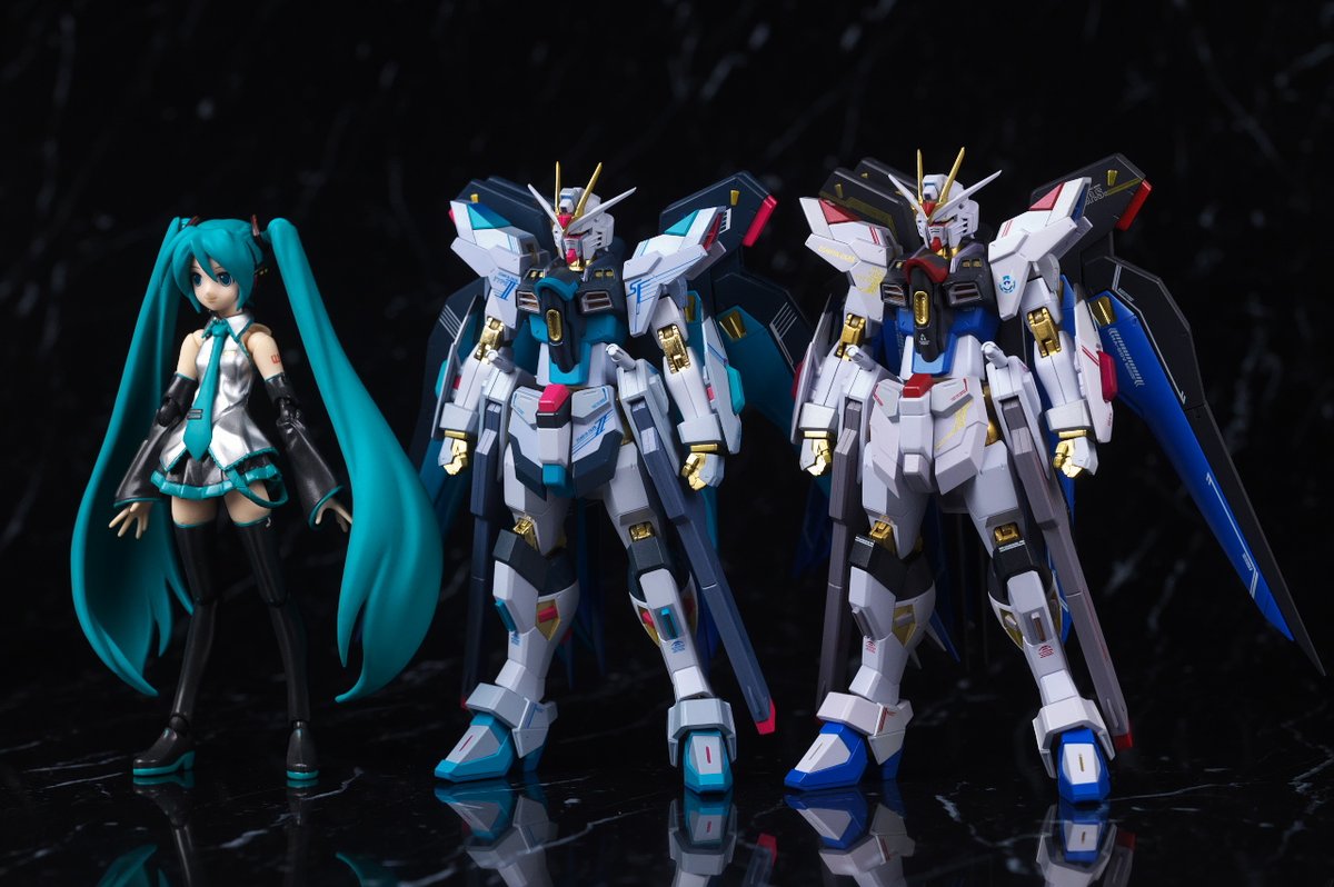 hacchaka999's tweet image. METAL ROBOT魂 ストライクフリーダムガンダム弐式 ［初音ミク Ver.］ レビュー
hacchaka.net/archives/52126…
#ROBOT魂