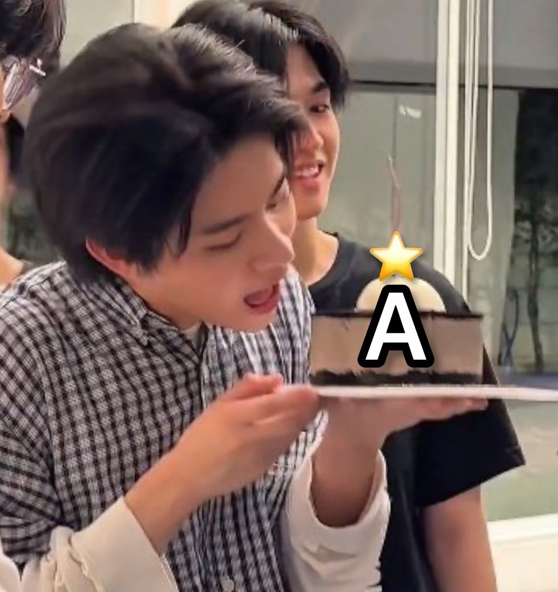 fayeelfa's tweet image. ขอให้ผ่าน 8 ตัวนี้ไปได้แบบสบายบรื๋อน้าน้องไทย อ่านไรไว้ขอให้จำเข้าห้องสอบไปได้ทั้งหมด อย่าลืมพักผ่อนด้วยน้า จู้ ๆ พี่วิดวะ✌🏻♥️

#ไฟนอลนี้น้องไทยขอเต็มเต็ม
#THAIchayanon