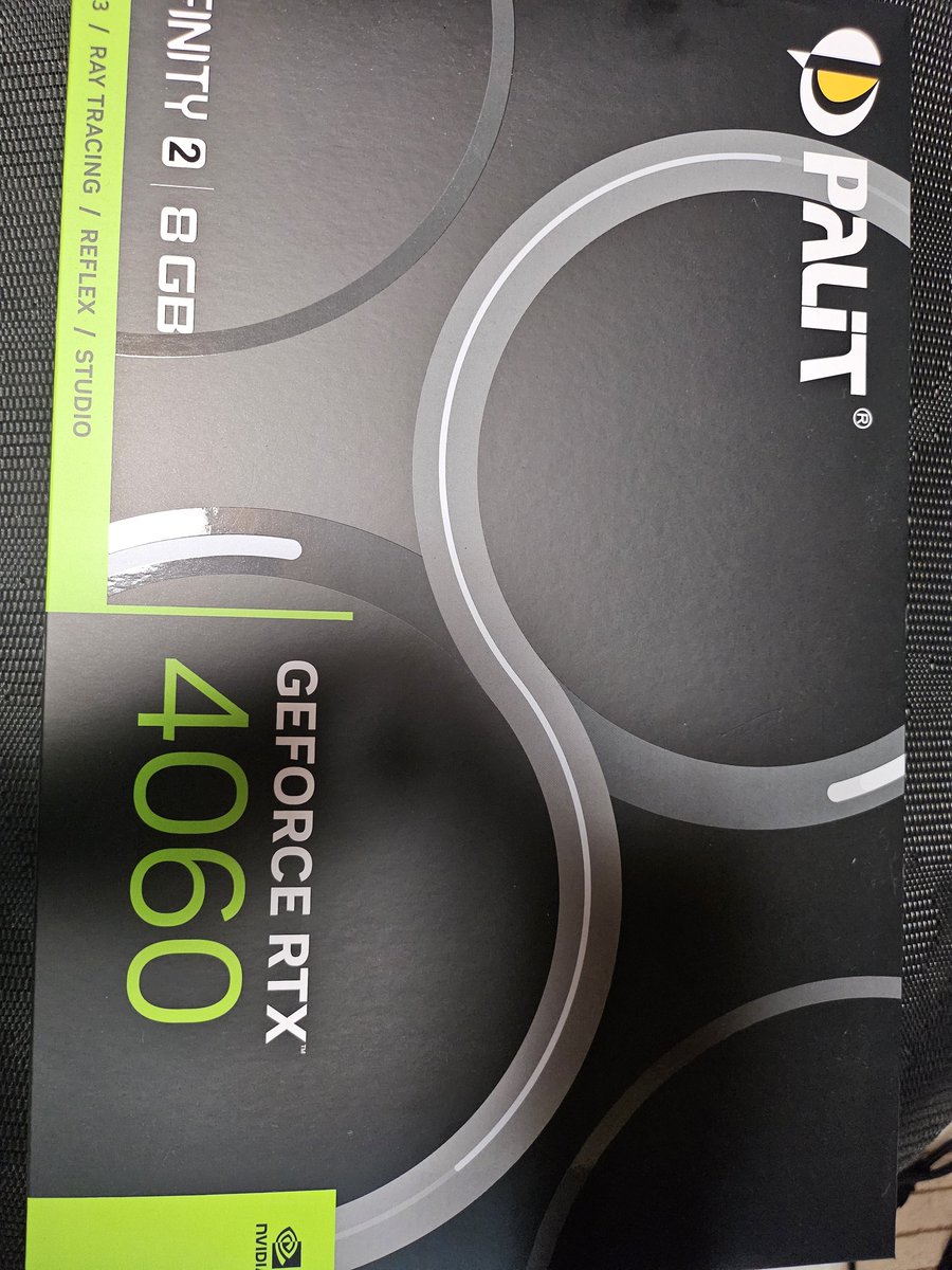 販売 未開封 RTX4060 8GB 送料込25000円でどうですか？ 3月に購入して