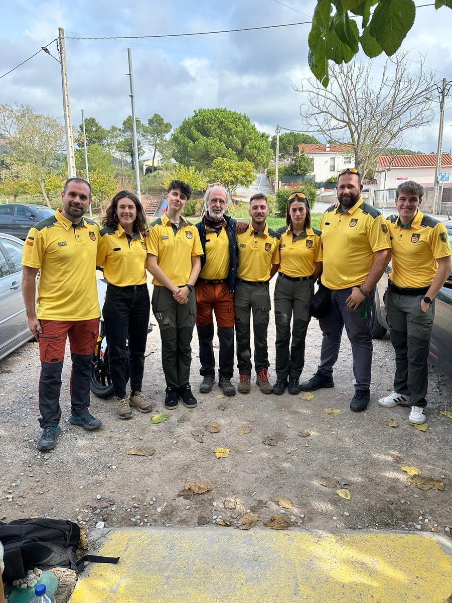 🎓 Els nostres 8 nous aspirants han superat amb èxit la formació del Grup d’Actuacions en Prevenció!
📍 Realitzada al Casal de Vacarisses dins el programa de la Federació ADF Vallès Occidental.

💪 Enhorabona per sumar-vos al compromís amb el territori!

#SomADF #Prevenció