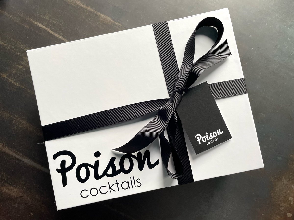 PoisonCocktails's tweet image. Our luxury hand tied cocktail gift boxes are back! Give the gift of a cocktail!
#cocktailgifts #cocktailboxes #cocktaillab #poisoncocktails