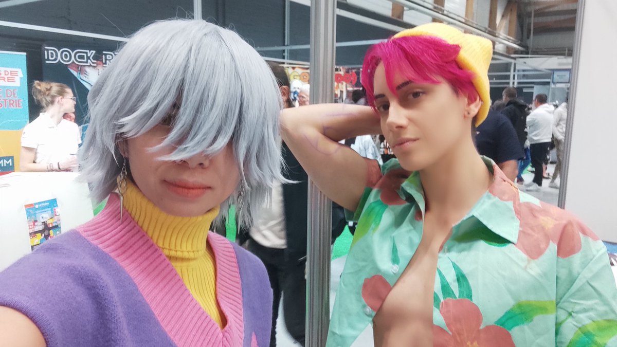 kanda_coser's tweet image. This weekend, it was @FestivalHashtag at Bourg en Bresse in France. I was Mystery and Zoey from K-Pop Demon Hunters.
Abby : melo_cosplay (IG)
Baby : page_cosplay (IG)

#Netflix #KPOPDEMONHUNTERS #zoeykpopdemonhunters #MysterySaja #mystery #SajaBoys #HUNTRX #huntrix #sodapop