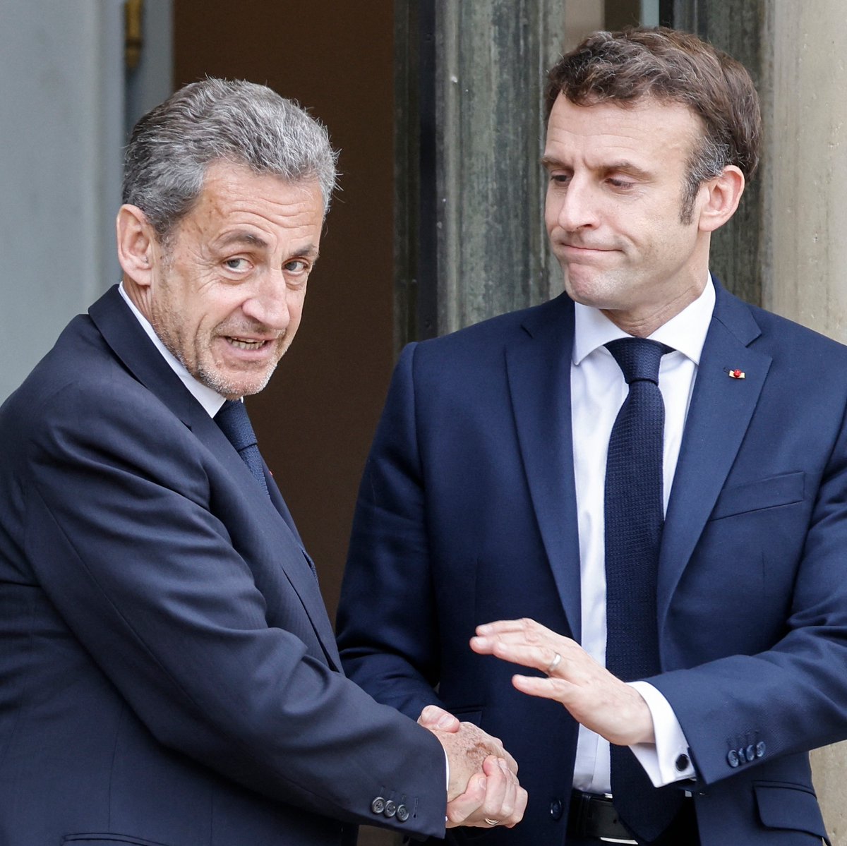AlertesInfos's tweet image. 🇫🇷 ALERTE INFO | Emmanuel Macron a reçu Nicolas Sarkozy à l’Élysée vendredi, peu de temps avant son incarcération qui aura lieu demain. (Le Figaro)