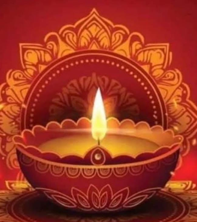 आप सभी को दीपावली की हार्दिक शुभकामनाएँ! माँ लक्ष्मी और भगवान गणेश की कृपा से आपका जीवन सुख, समृद्धि, धन और आनंद से परिपूर्ण हो। इस पावन पर्व पर आपके घर में उजाला, प्यार और एकता बनी रहे। #दीपावली 
#Deepavali 
#FestivalOfLights