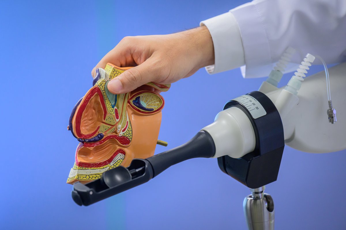 CUHKMedicine's tweet image. .@CUHKMedicine has pioneered the introduction of #multimodality focal therapy including #HIFU, #TMA and #cryotherapy for prostate cancer patients in Hong Kong to advance precision medicine. bit.ly/470ug6D

📖: bit.ly/4oyFZiR