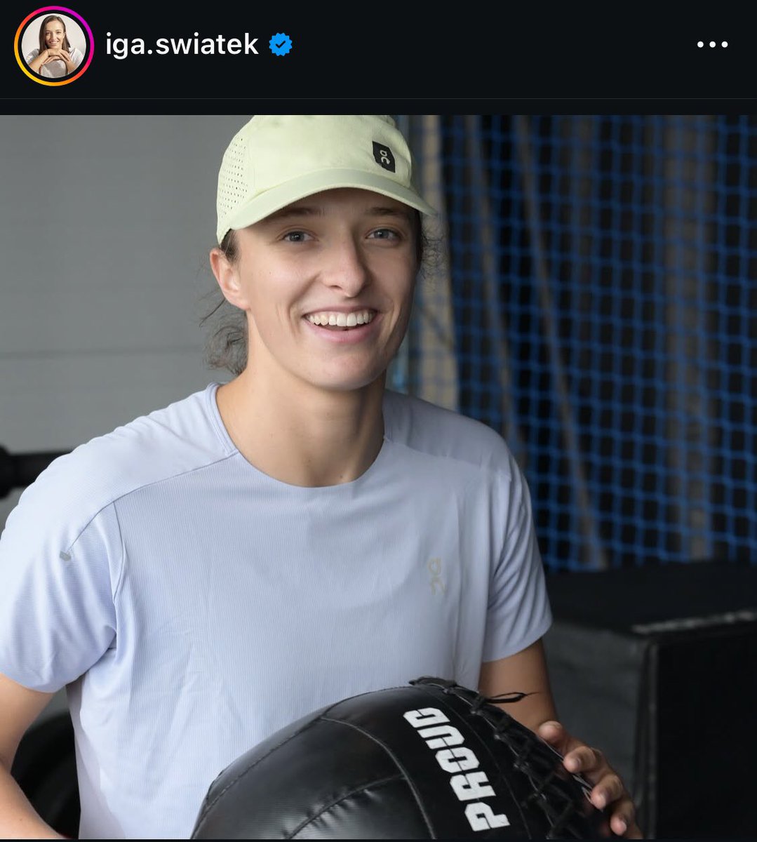 readingwith1ga's tweet photo. Iga’s IG post
“Another block in the books. ✅
#workworkworkwork” https://t.co/A9twaXrLK1