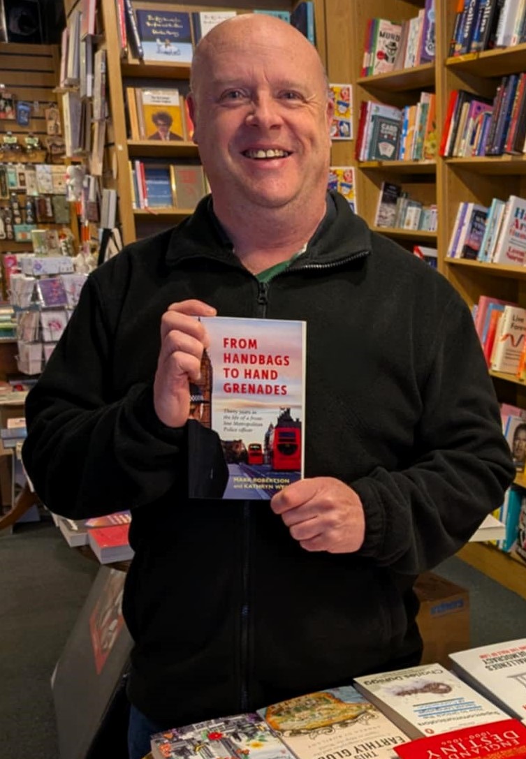 Markrobert61525's tweet photo. Hi and thanks for the follow. This is my author website which I hope you will like. Feel free to ask any questions and if you could please also copy and share then that would be most appreciated thanks. https://t.co/86GpTXuaKp https://t.co/PjrooZvtd1