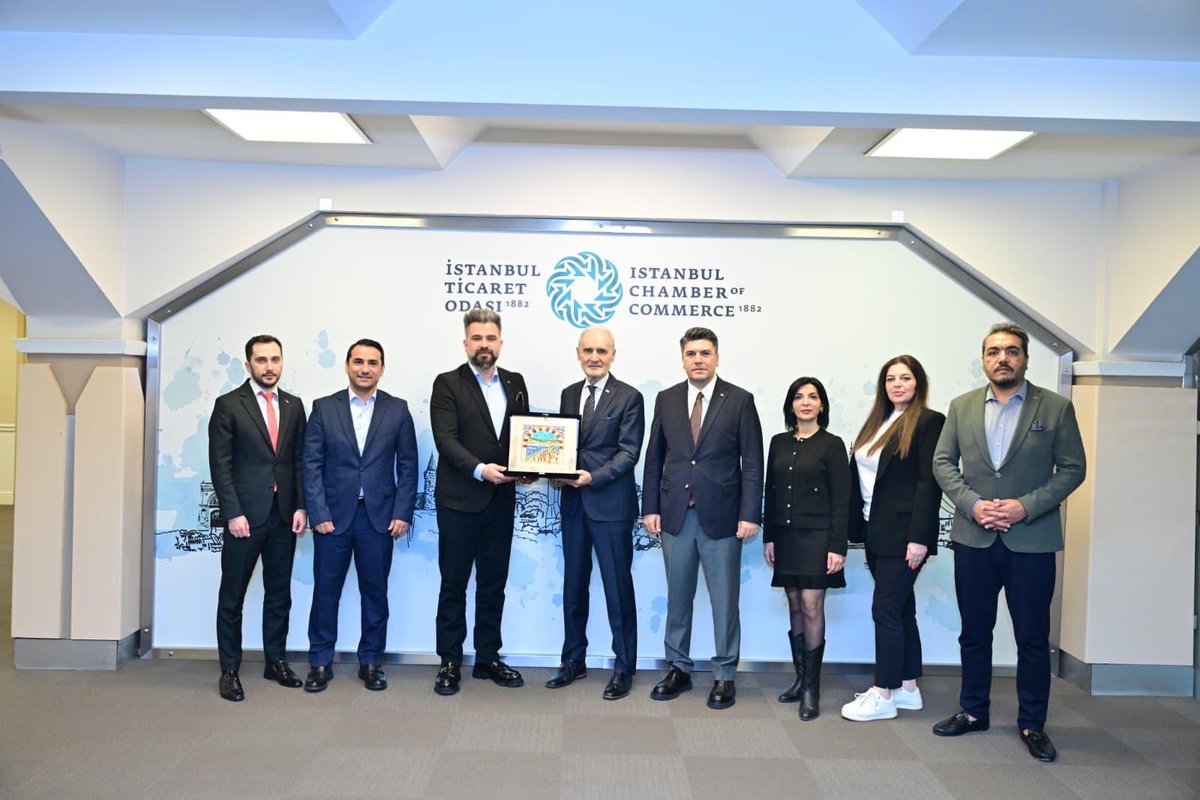 İNTİSAD Onursal Başkanımız Sayın Selahattin Par, Genel Başkanımız Sayın Çağrı Avcu ve Yönetim Kurulu Üyelerimizle birlikte, İstanbul Ticaret Odası Başkanı Sayın Şekib Avdagiç’i makamında ziyaret ettik.