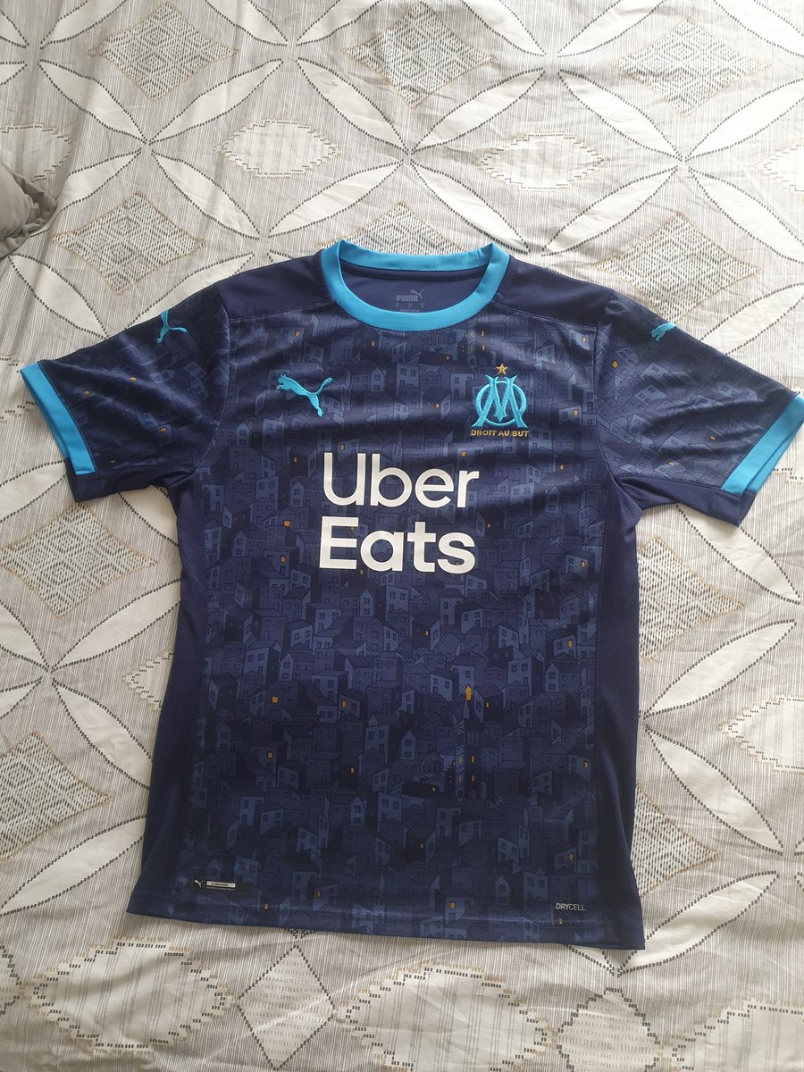 This banger finally arrived. Very hard to track down at a reasonable price but <a href="/FancyFS_/">Fancy Football Shirts</a> delivered. Great service - check them out!