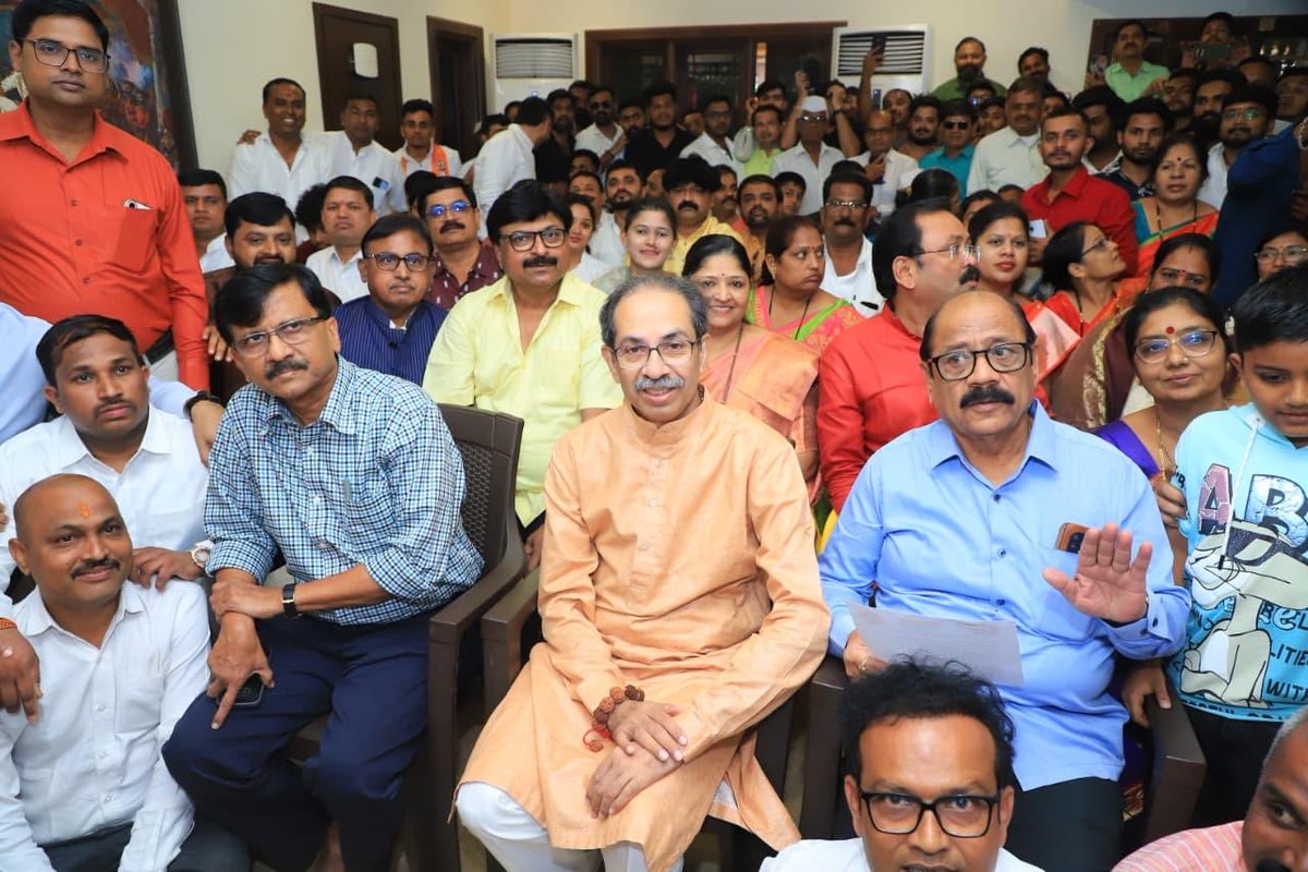 ShivSena - शिवसेना Uddhav Balasaheb Thackeray (@shivsenaubt_) on Twitter photo 