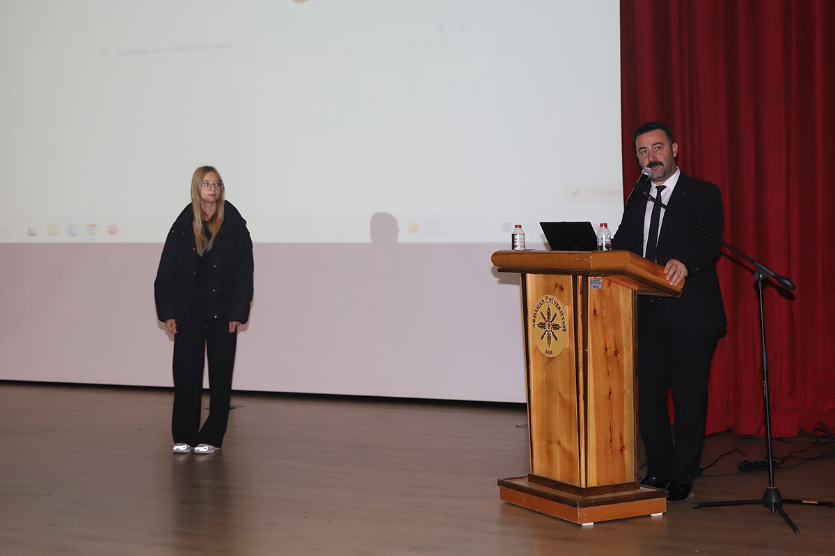 Ardahan Üniversitesi’nde #ErasmusDays 2025 Etkinlikleri Yoğun İlgi Gördü

Haber Detay; ardahan.edu.tr/duyuru-haber.a…

#ArdahanÜniversitesi #ErasmusDays2025