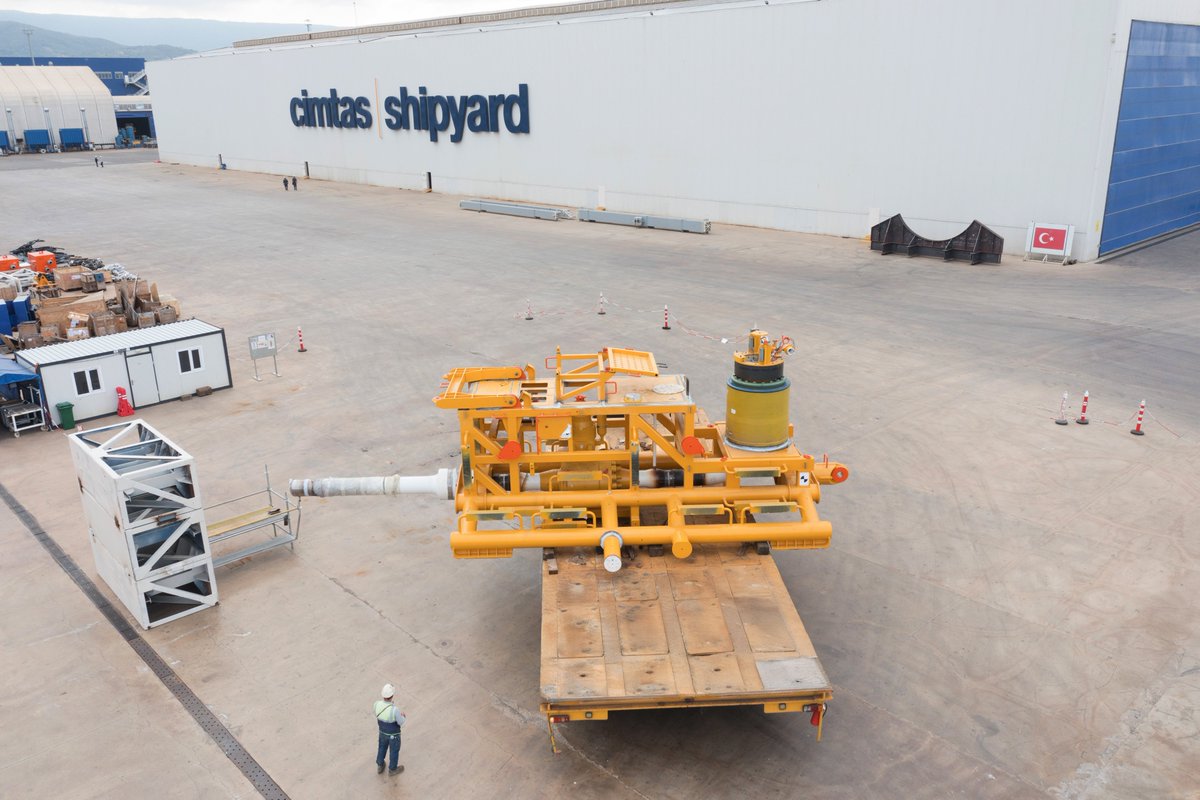 CimtasGroup's tweet photo. TP-OTC’nin Sakarya Gaz Sahası Geliştirme Projesi Faz 2 kapsamında, Türkiye’de üretilen ilk derin deniz Sliding Frame ve RBA Pile’ları, Çimtaş Shipyard – Başiskele/Kocaeli tesisimizde başarıyla tamamlanarak sevk edilmiştir. https://t.co/xskrn8oqPD