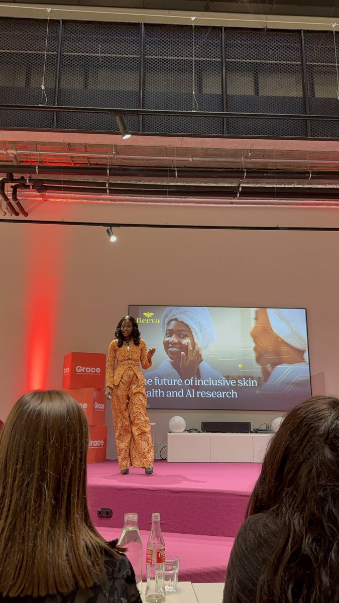 8 months ago, we got into the Grace Female Entrepreneurship Accelerator in Berlin, and it was day 1.

We made it to the final demo day, pitched and the won the award for the startup with Highest Growth Potential.

It’s still Day 1🎉💛