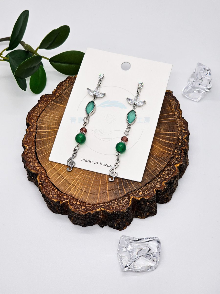 ☘️ 행복 타입 샘플 ☘️

┗ 귀걸이 / BG3 타브 테마
┗ 분위기 : 심플, 캐주얼
┗ 대표색 : 초록, 연두, 하얀색

커미션 신청해주셔서 감사합니다. 🤗

#커미션 #수공예 #수공예커미션 #귀걸이 #귀찌 #자캐굿즈