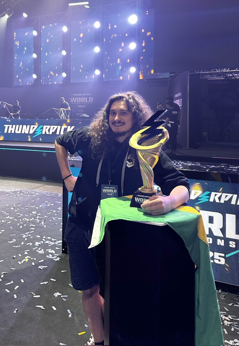 Wojtek Pich tweet media