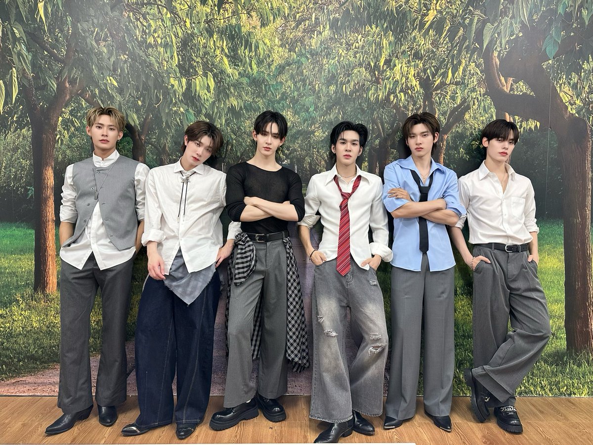 JPornthippa's tweet image. ʕっ>ㅅ<ʔっ❥ ʕっ>ࡇ<ʔっ ʕっ> ᴗ <ʔっ💙🌌
#TMCLIVExDEXX_Besideyou
#DEXXth